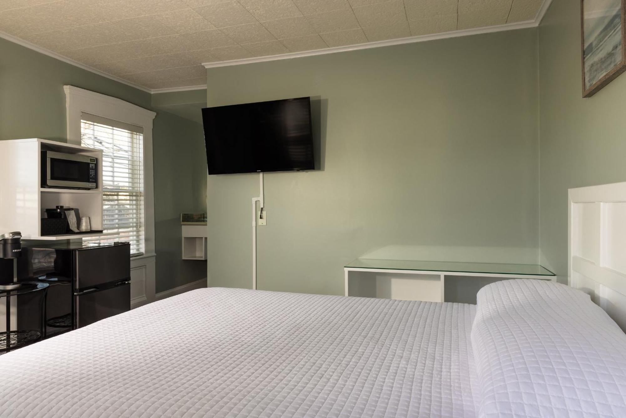 Eagle House Motel ロックポート エクステリア 写真