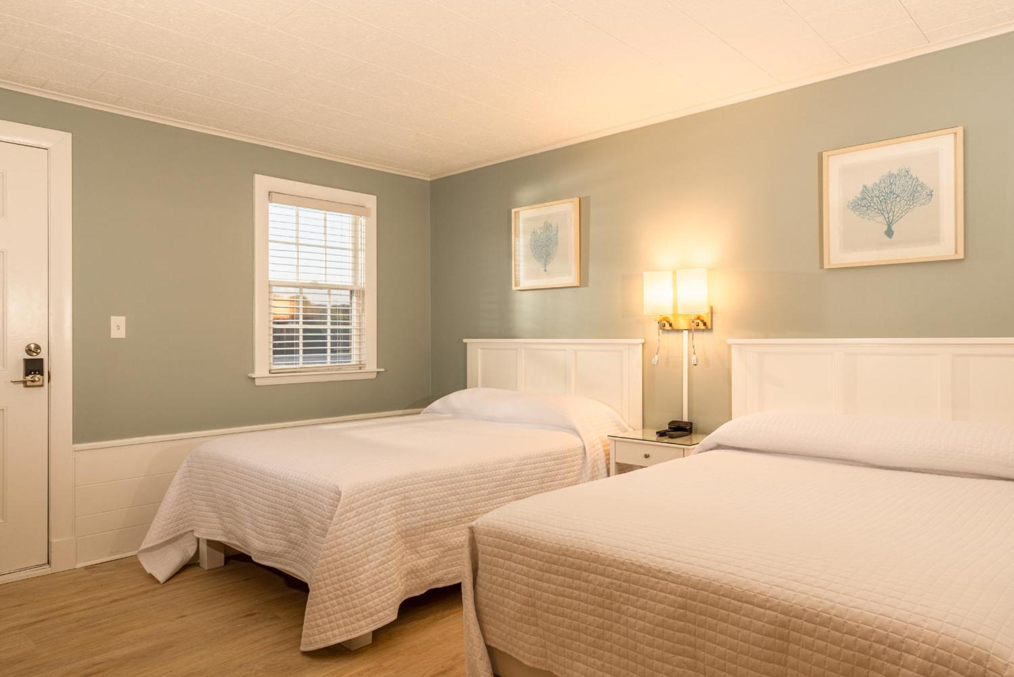 Eagle House Motel ロックポート エクステリア 写真