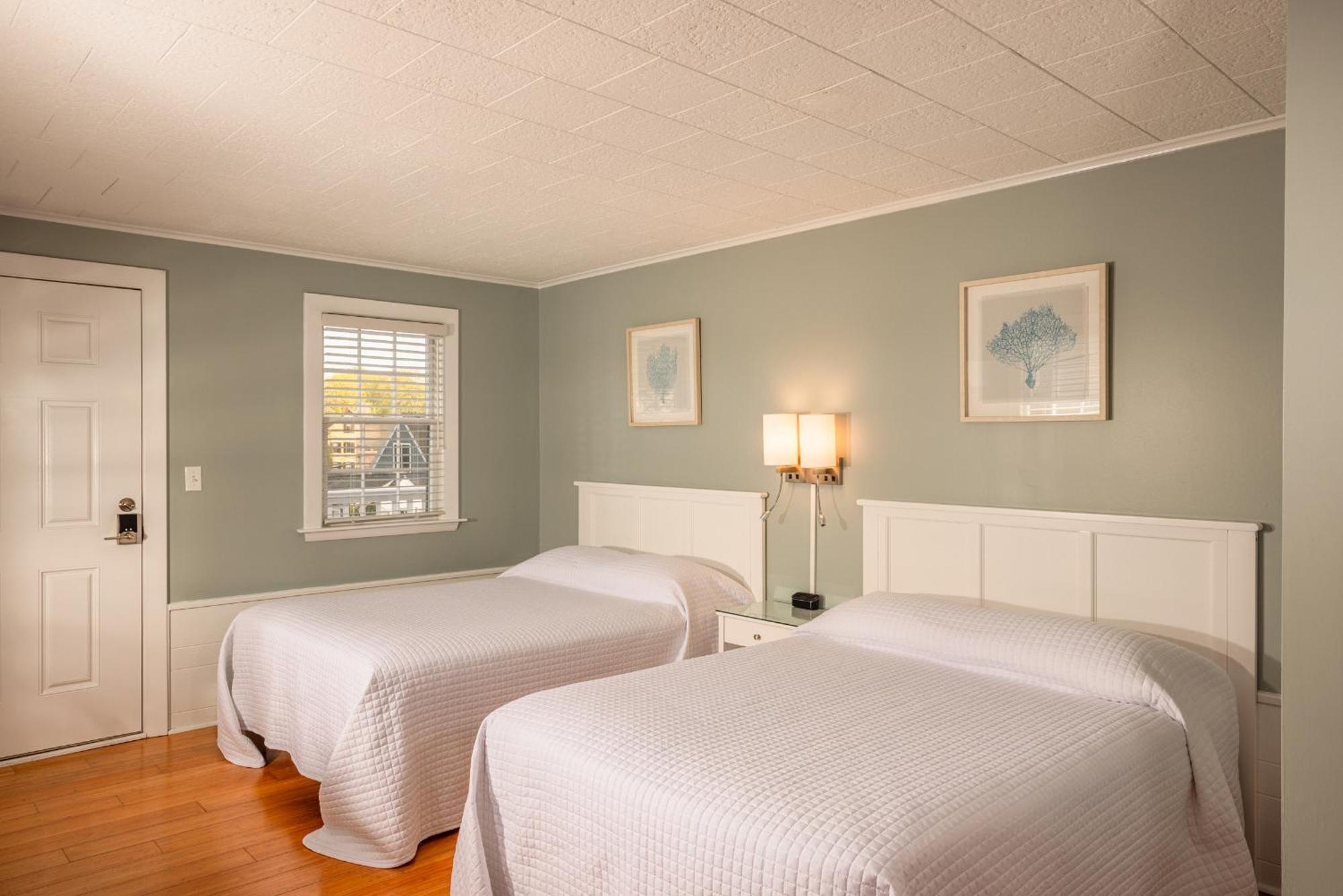 Eagle House Motel ロックポート エクステリア 写真